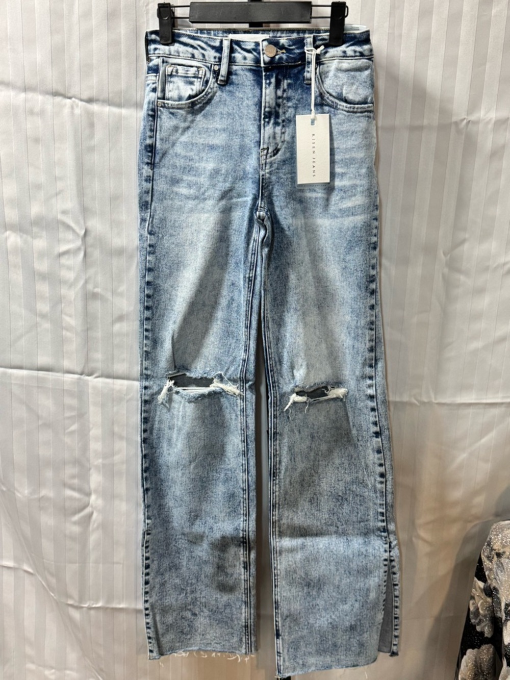 Light Wash Distressed Straight-Leg Jeans - Women